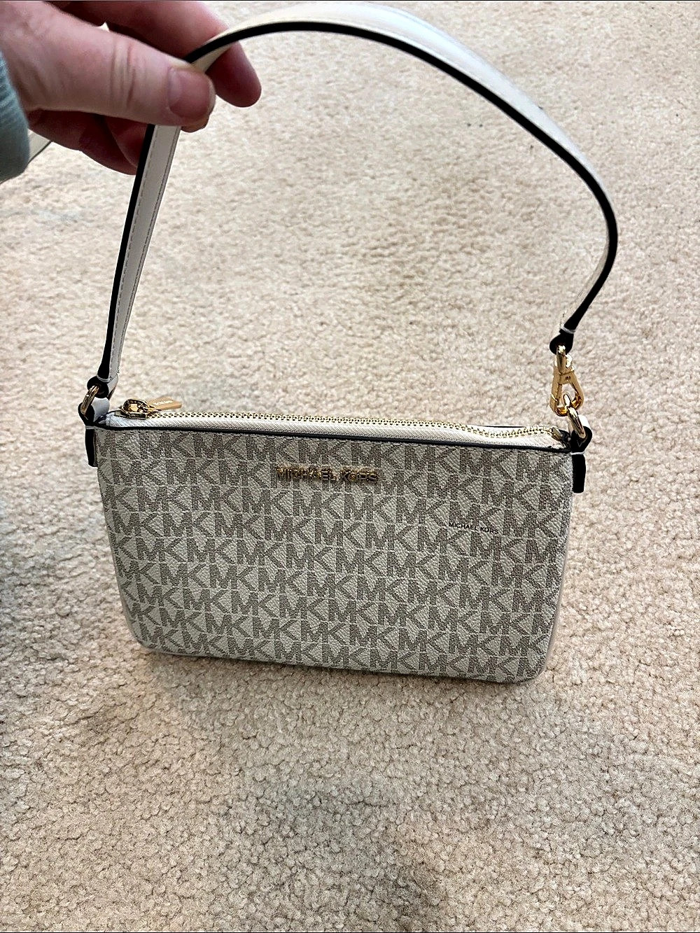 Michael Kors Jet Set Travel  Small Pouch Wristlet LT Cream w/ Signature Logo NWT
